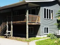 Amazing 3 bedroom 3 bath Lake drive resort house Hotels in Wescott