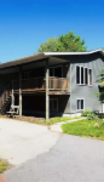 Amazing 3 bedroom 3 bath Lake drive resort house