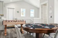 April-May Sale-1 blk 2 beach-sunset deck-Dogs OK-partial gulf views-2 masters
