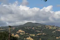 Sonoma County Historic Home With Pool; 5 Min Walk to Cyrus, Diavola & Catelli's