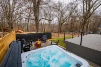 Bike House 2 - HotTub - Direct MTB Trail access