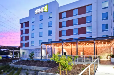 Home2 Suites by Hilton San Francisco Airport North Отели рядом с достопримечательностью «SFO Museum»