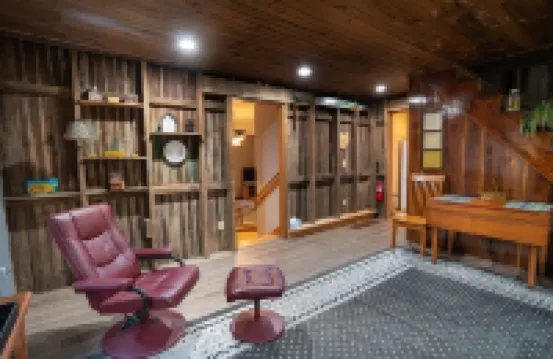 Spacious Cottage in Ohio Amish Country