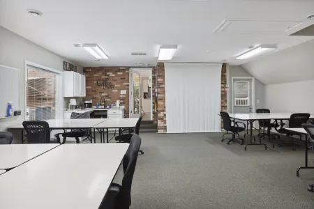 *The Retreat* Great for Families/Groups, Casino, & Golfing.