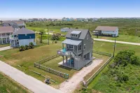 5 min walk to beach. Pet friendly. Ocean Views! 포트 볼리바 주변 호텔