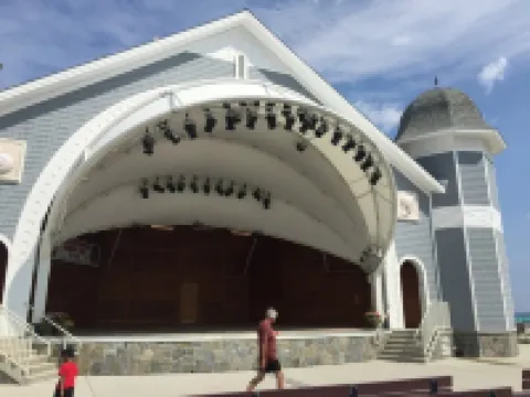 Oceanfront Penthouse Condo with Beautiful Beach View