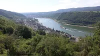 Nice apartment with balcony directly on the Rhine; centrally located Hotels in Rhein-Lahn-Kreis