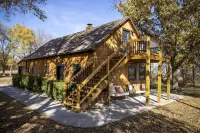 Guesthouse Getaway Hotels in McPherson County