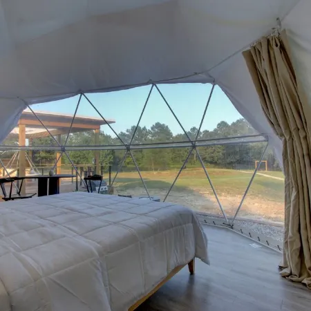 Luxury Glamping Dome “Sol” in countryside with hot/tub near Hot Springs
