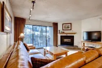 *Limited Offer* Perfect Vail Village Condo - Easy Walk/Free Shuttle to Village