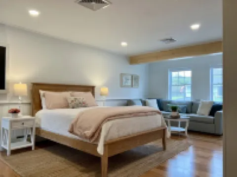 Charming House Close to Downtown-Pier-Beach