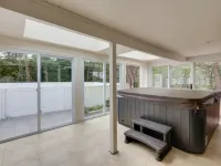 Cape Home w/Oceanview, Roof Deck Pool & Hot Tub Hotels in Wellfleet