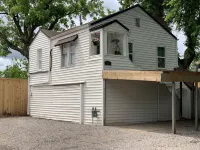 Private Guest Home steps from Paseo Arts District Hotel a 