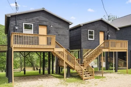 See the Sunrise, Riverfront Cabin #4 on James River, #4 of 5 Cabins