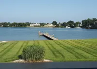 Inviting and Serene Home on Monroe Bay Creek