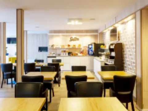 Brit Hotel Rouen Nord - Barentin Hotels in Barentin