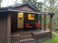 Cozy Rustic 20 minutes to Mt Baker walk to town, hot tub, High Speed Internet - 무료 와이파이