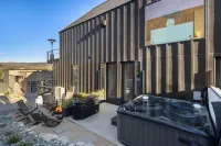 Scandinavi Inn Hotels in Chelan