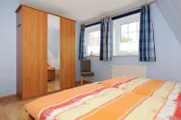 Non smoking apartment, ideal for 2 to 4 persons, quiet place suitable for allergy sufferers,