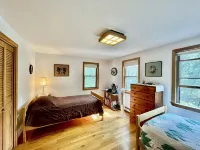 Serene Cape Escape: Cozy & Perfect for Star Gazing! Hotels near Cahoon Hollow Beach