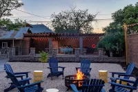 16 mi to White Sands. Pool, Game Room, King Beds Hotels near White Sands National Park