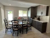 FABULOUS chic Indian Beach / Sapphire Shores house! 새러소타 호텔