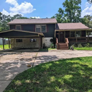 Lake ConRoy Estates_Unit B with Pool Access