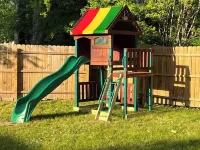 Dazzling Downtown Duplex(entire duplex) close to Elon University