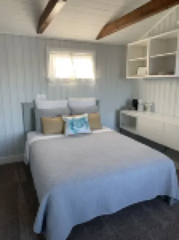 Newport County waterfront home with hot tub!  Use of 3 kayaks included! Hotels in Portsmouth