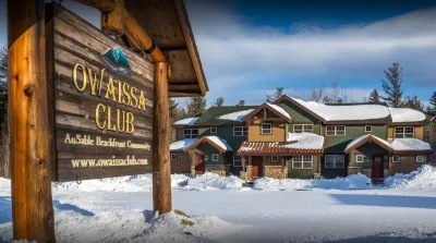 ADK Adventure Getaway - 5 Minutes to Whiteface Mtn. Whiteface Mountain Ski Resort附近的飯店
