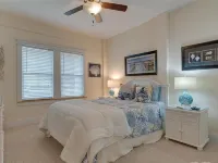 SANDY FEET RETREAT - Private Pool, Hot Tub Hotels in Duck