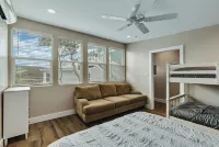 Medina Lake Getaway - Pool with Lakefront Views Hotels in Lakehills