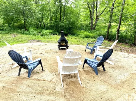 Lakefront House Отели в г. Уиндем