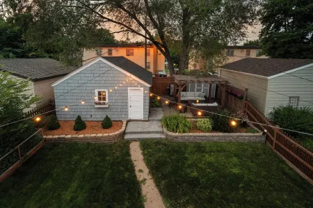 Stylish 3BR Home in Prime St. Paul Location
