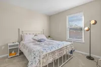 Seaside Luxury Retreat - U. Peaceful getaway or an adventure-filled retreat!