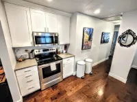 Reflection Bnb - 3 Kings, 4 Tvs, 2 Baths, Garage
