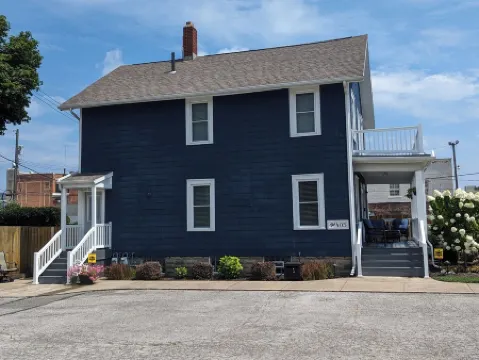 Prime downtown location within walking distance of the Sandusky downtown.