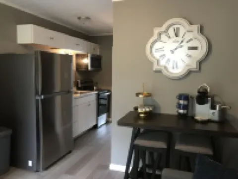 Cozy Court Street #2