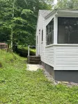 Lakes Region Cozy Camp in Shellcamp