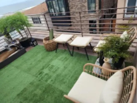 Beach relaxation & activities