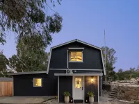 New Uber to Wineries/Weddings Pups + Putting + Bocce Hotels in Rainbow