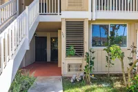 Stunning Turtle Bay! Full Kitchen, Two Full Baths - 9.6 Out of 10 Stars!