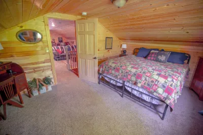 Smith Lake Cabin with Game Room