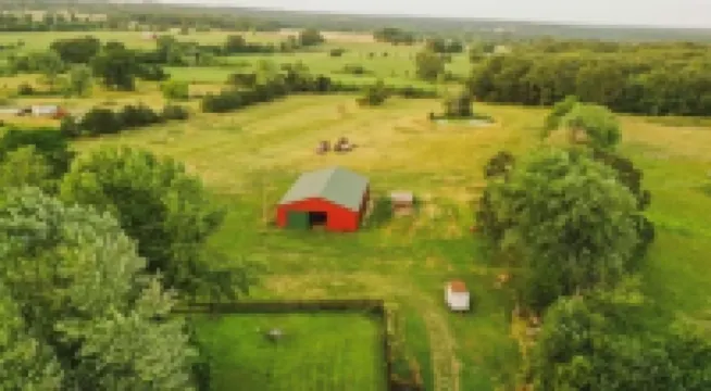 Ozark Retreat-a cozy cabin perfect for outdoor enthusiast or a place to relax.