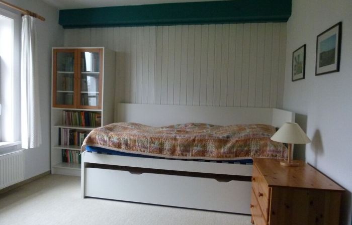 Upscale apartment for 10 guests. Space for a large or two families.