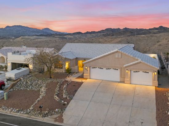 House + Casita | Heated Spa & Pool | Mini-Golf