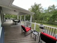 River Perch on the Cacapon: private home on 27 acres and 1200 ft of riverfront