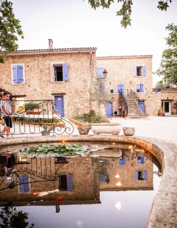 Nice studio 1 pool, terrace overlooking vineyards, quiet and comfortable Отели в г. Синь