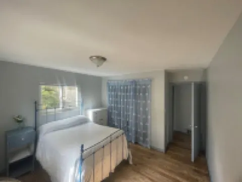 At Catamount trailhead. Secluded. Game Room. Pet Friendly Hotels in Green Mountain Falls