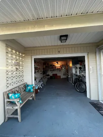 Cozy Beach House Oasis Отели в г. Ормонд Бич